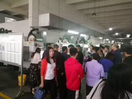 佛山卫浴协会助企破局 开平卫博城观展与华艺工厂交流记